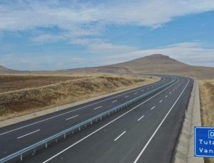 Ağrı-Hamur-Tutak-Patnos Devlet Yolu açıldı