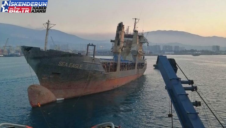 İskenderun Limanı’nda batan gemi yeniden yüzdürüldü