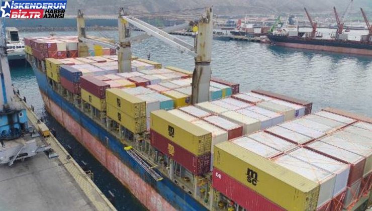 Katar’dan gönderilen konteyner meskenleri taşıyan gemi, İskenderun Limanı’na geldi