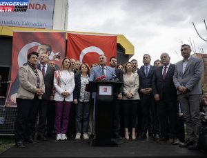 CHP Hatay Büyükşehir Belediye Lider Adayı Lütfü Savaş, YSK’ye usulsüzlükleri teslim etti