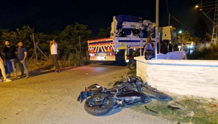Dörtyol’da Vinçle Çarpışan Motosiklet Şoförü Hayatını Kaybetti